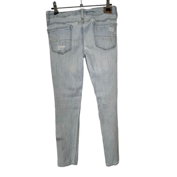 American Eagle Super Distressed Light Wash Skinny Jeans - Picture 5 of 8